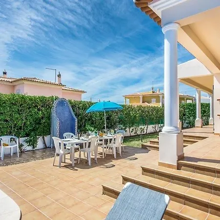 Villa Praia Da Oura Sleeps 8 Pool Wifi Brejos